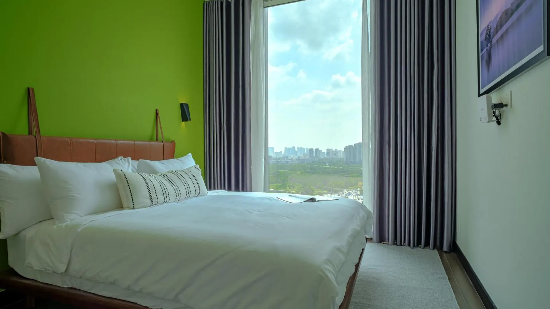 Lux Executive Residence @ Empire City By Circadian Ho Chi Minh City Apartment
