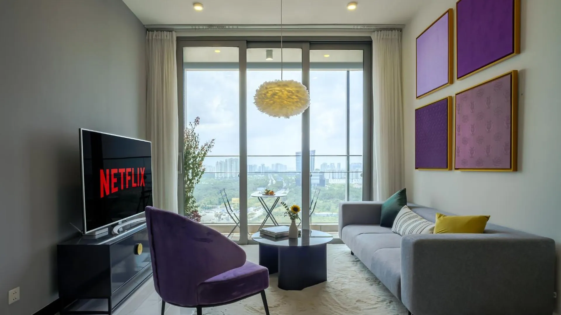 Lux Executive Residence @ Empire City By Circadian Ho Chi Minh City