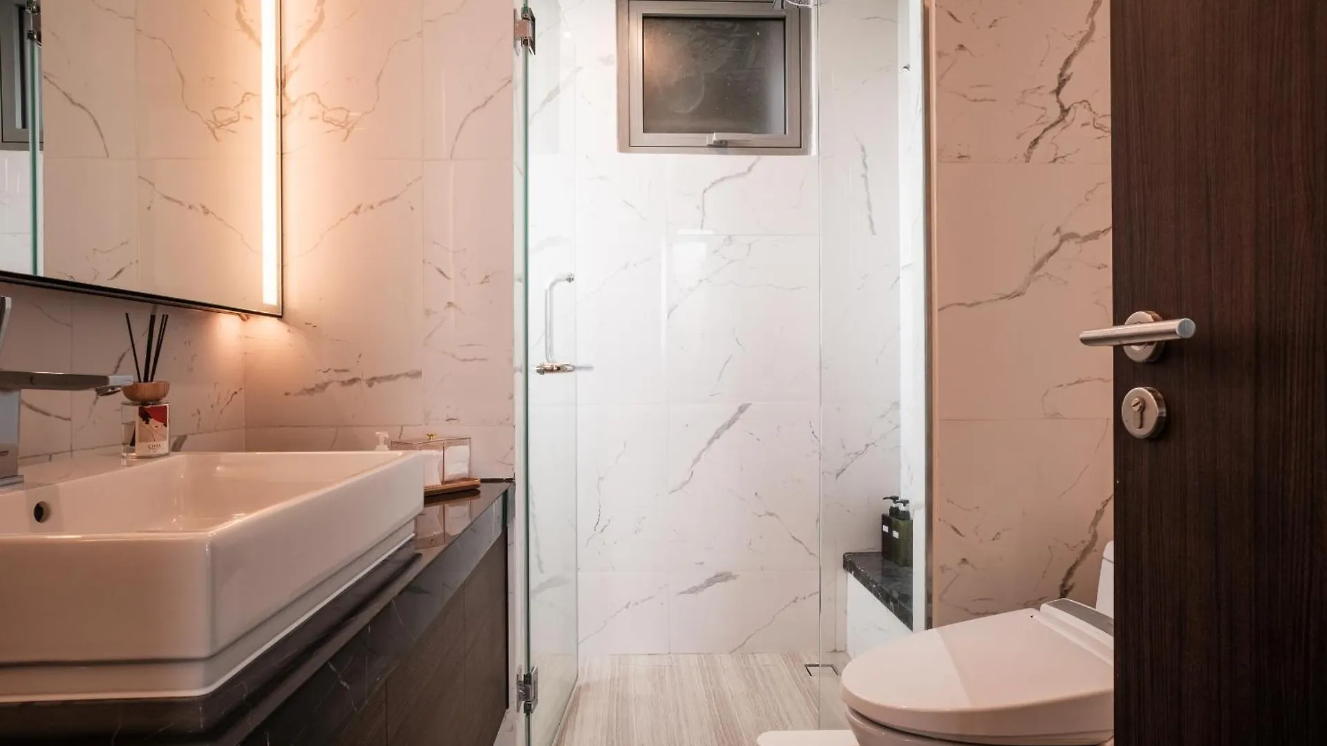 Lux Executive Residence @ Empire City By Circadian Ho Chi Minh City Apartment